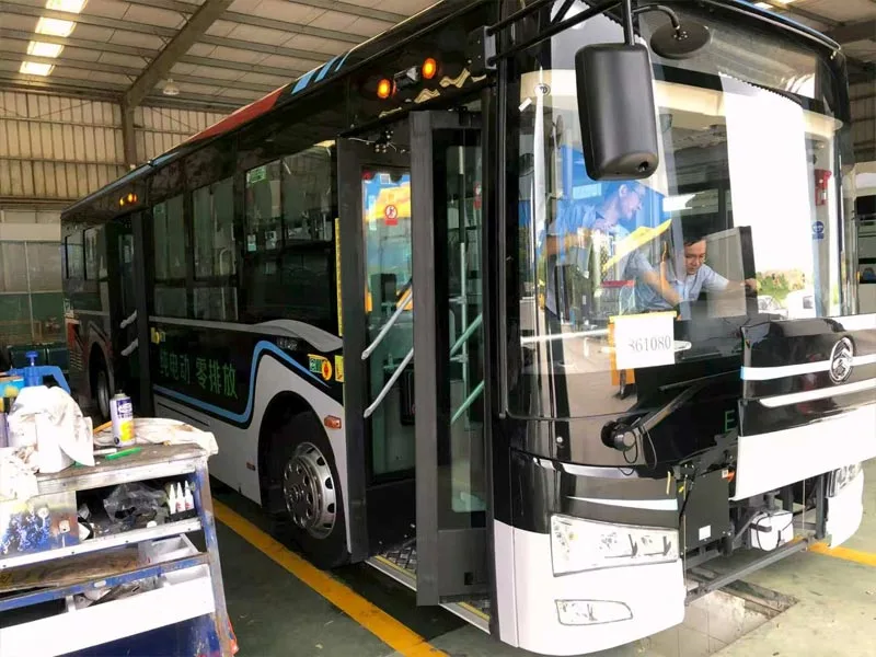 Aftapkraan voor langeafstandsbusluchttank
